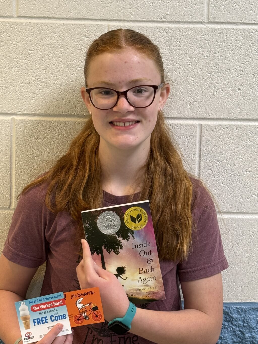 Student receiving a AVIATOR or RISE Praise award